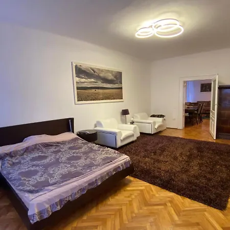 Poarta Schei Apartment *